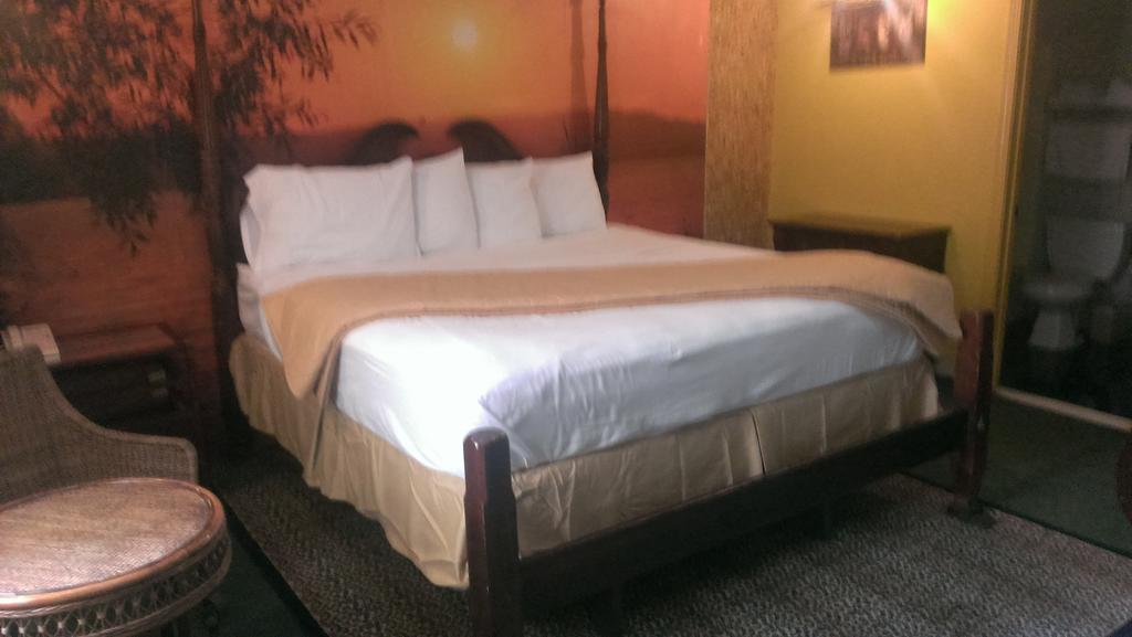 Naugatuck Motor Lodge Δωμάτιο φωτογραφία