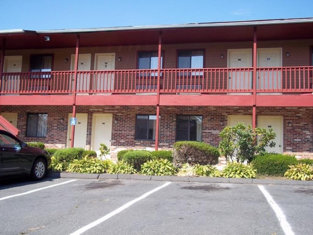 Naugatuck Motor Lodge Εξωτερικό φωτογραφία