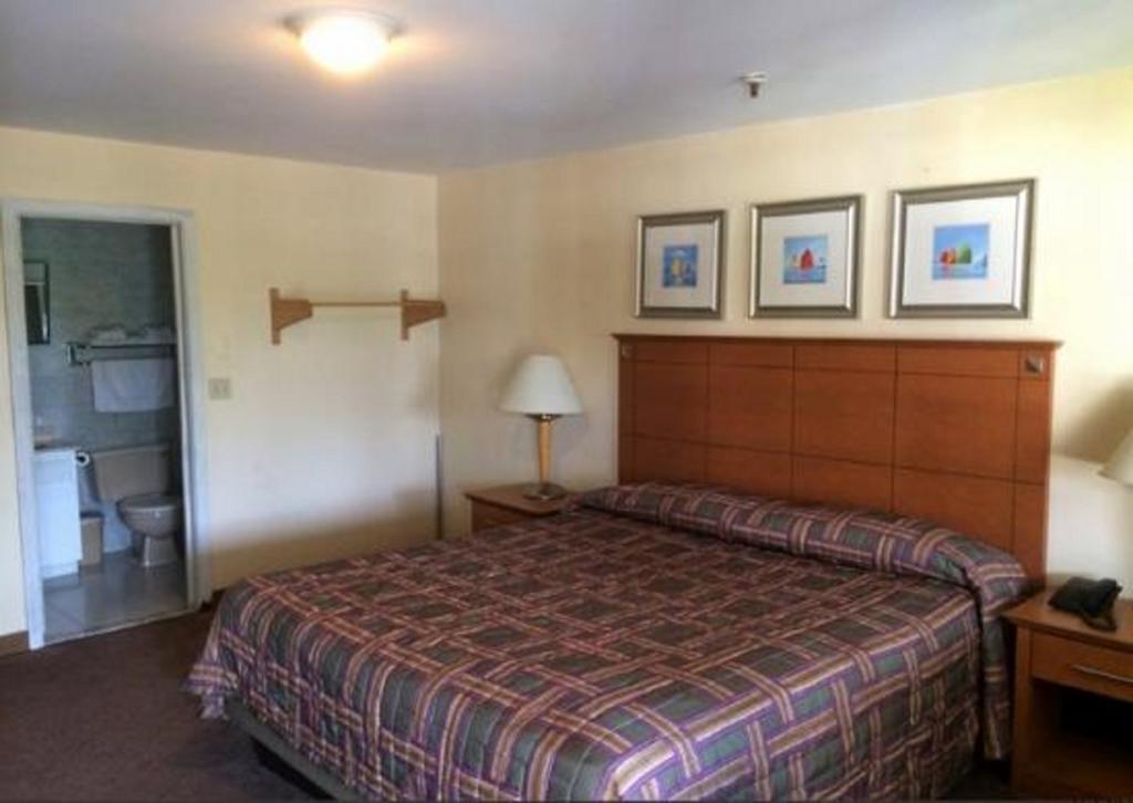 Naugatuck Motor Lodge Εξωτερικό φωτογραφία